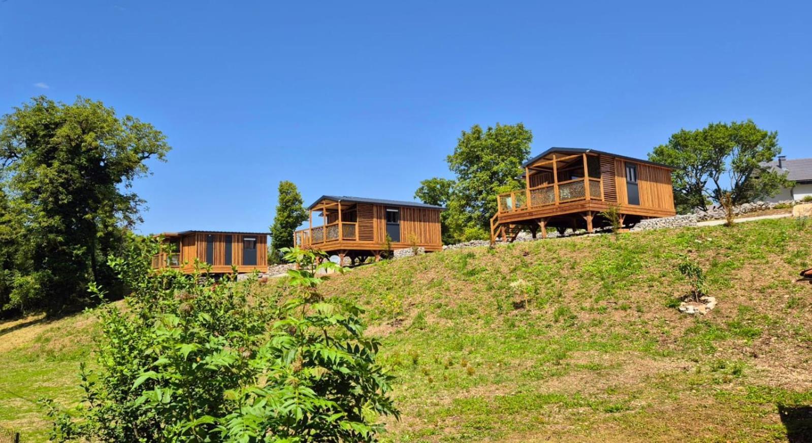 Les Lodges D'Emeraude Maisod Exterior foto